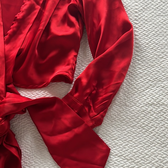 Dynamite Aro wrap top - Picture 6 of 6